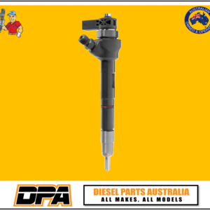 0445110201 MERCEDES-BENZ DIESEL INJECTOR. GENUINE DENSO BRAND NEW.