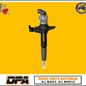 095000-8030 ISUZU DIESEL INJECTOR. GENUINE DENSO BRAND NEW.