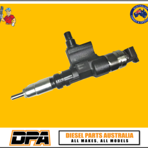 095000-8480 HINO DIESEL INJECTOR. GENUINE DENSO BRAND NEW.