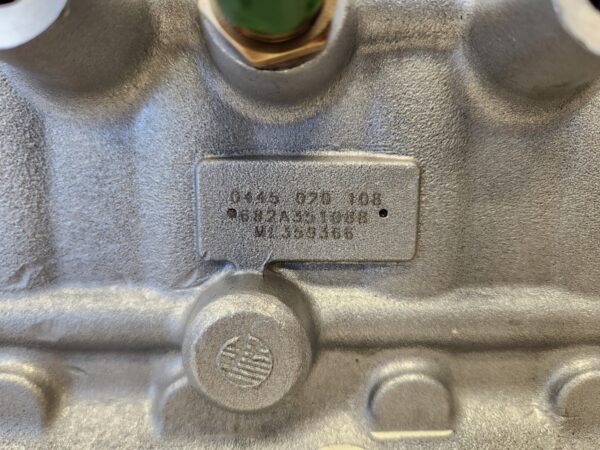 MERCEDES COMMON RAIL PUMP. ME359366. 0445 020 108